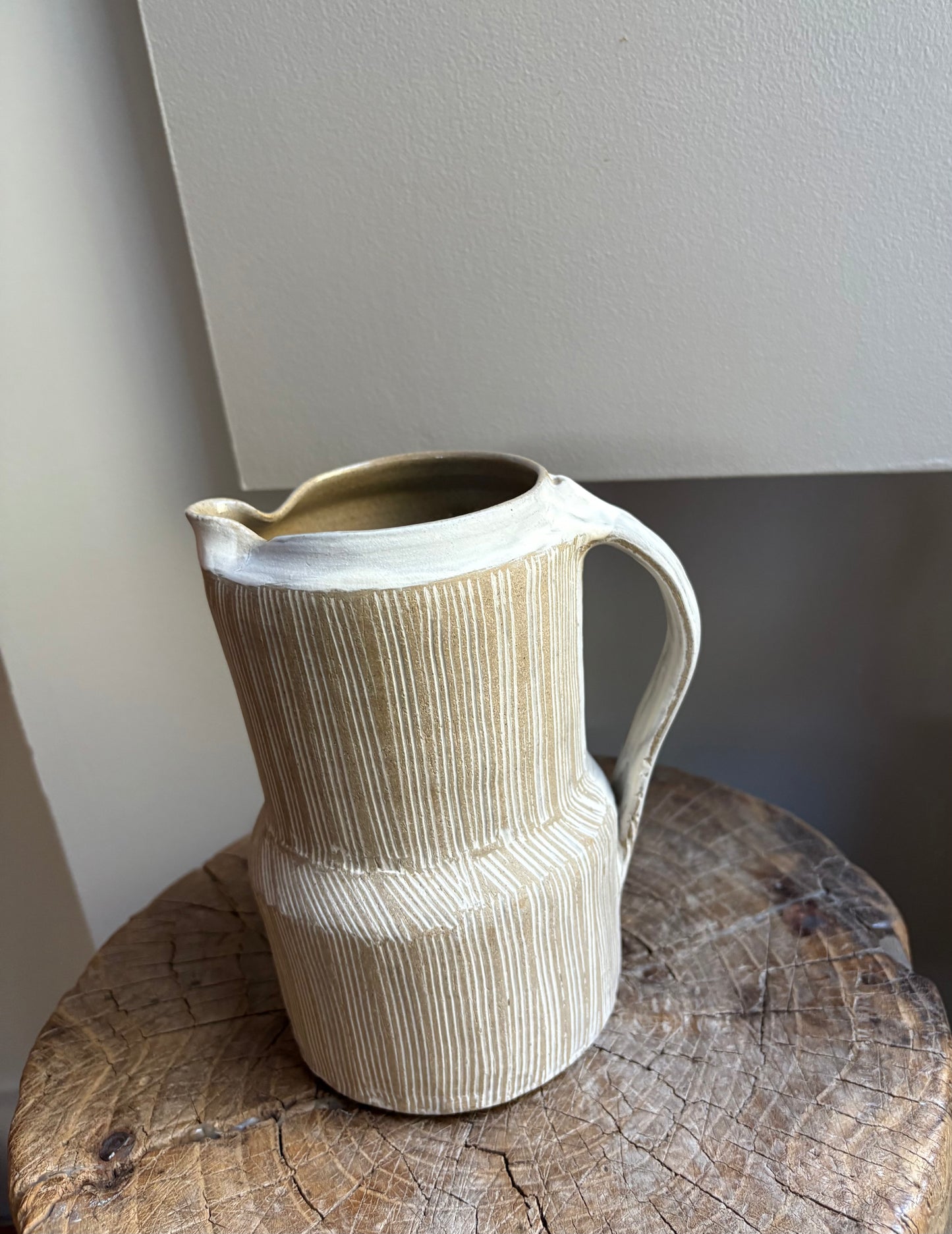 Bustle Jug: 2