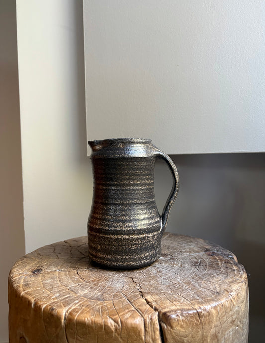 Studio Jug B1