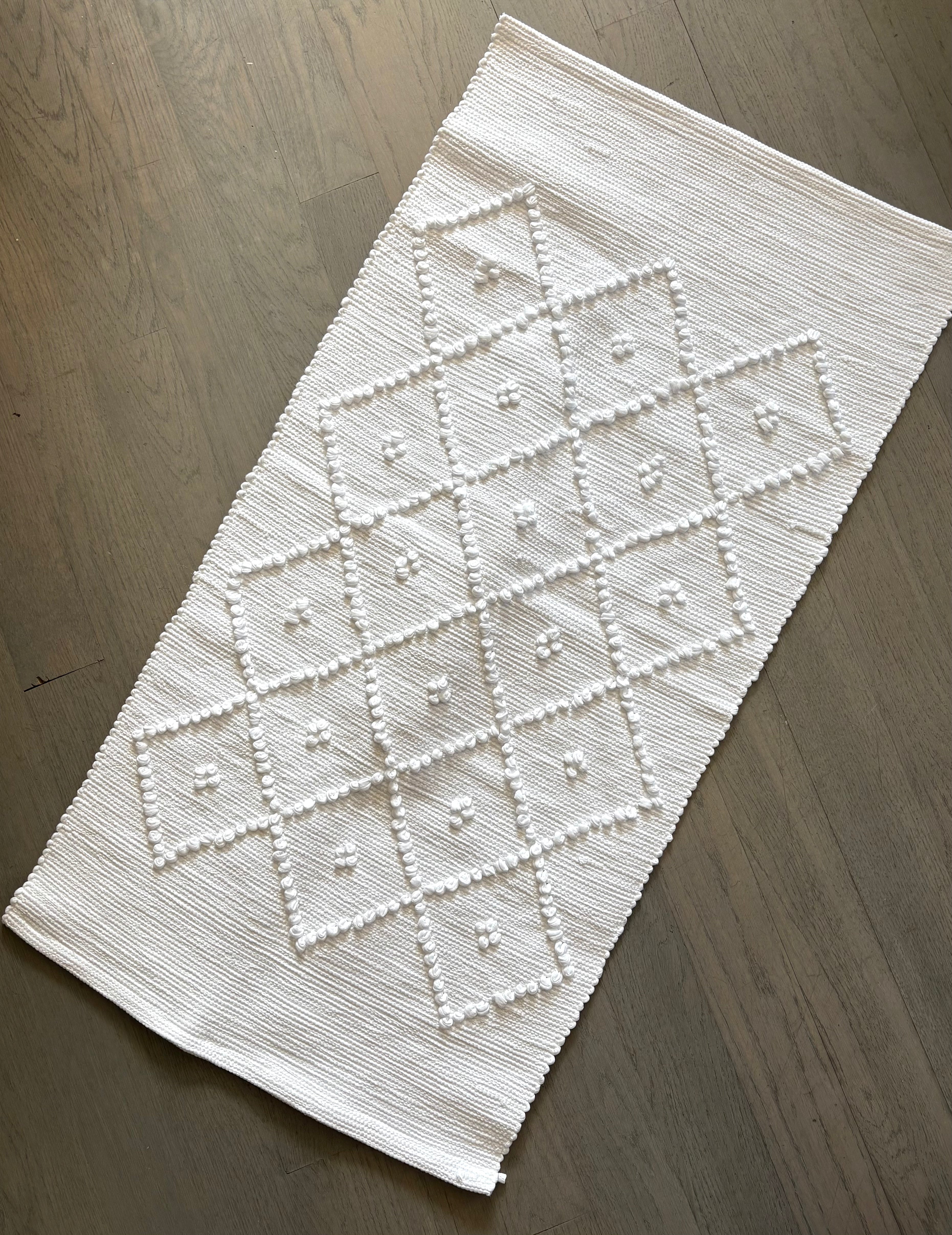 Trellis Bath Mat