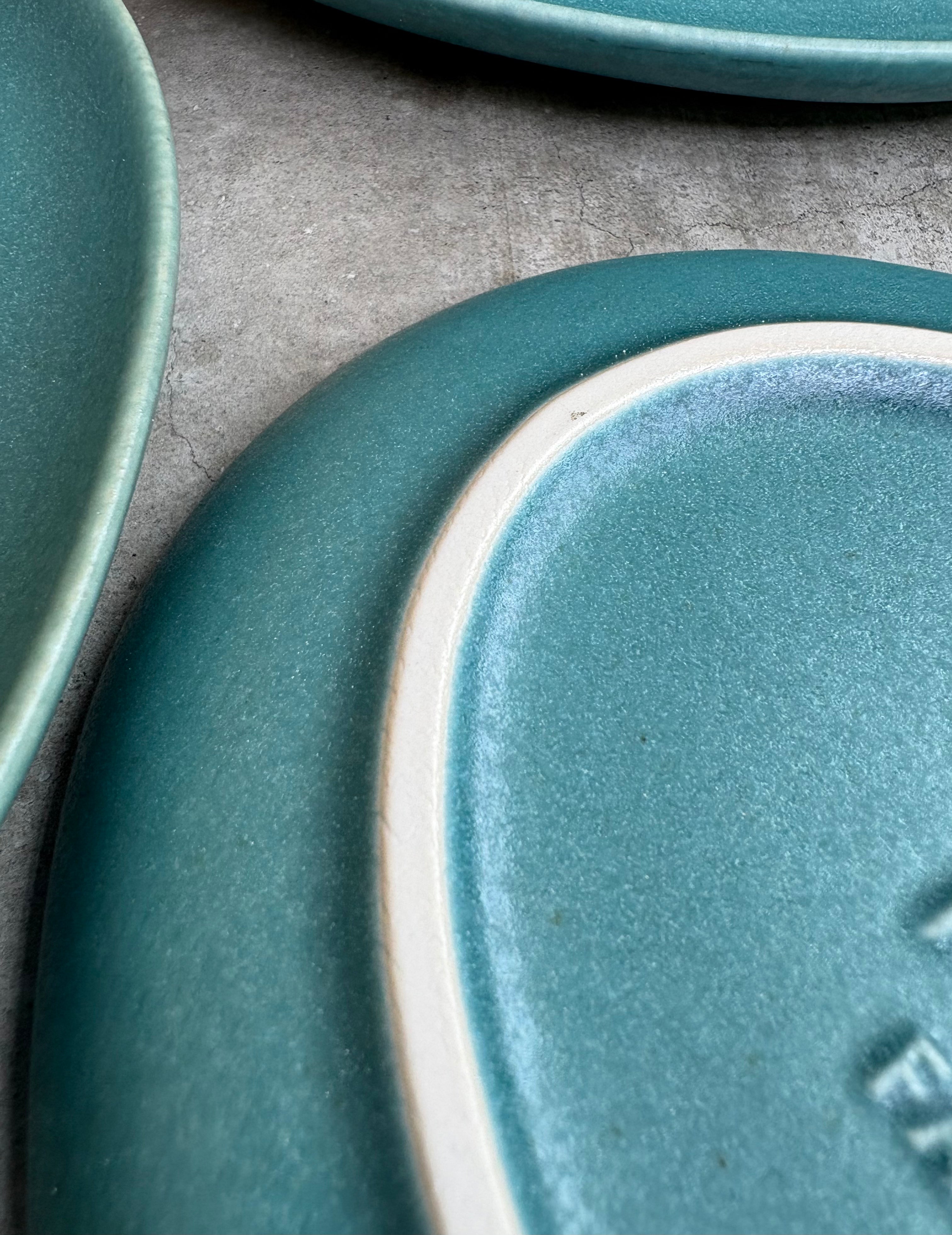 Palette Oval Plate
