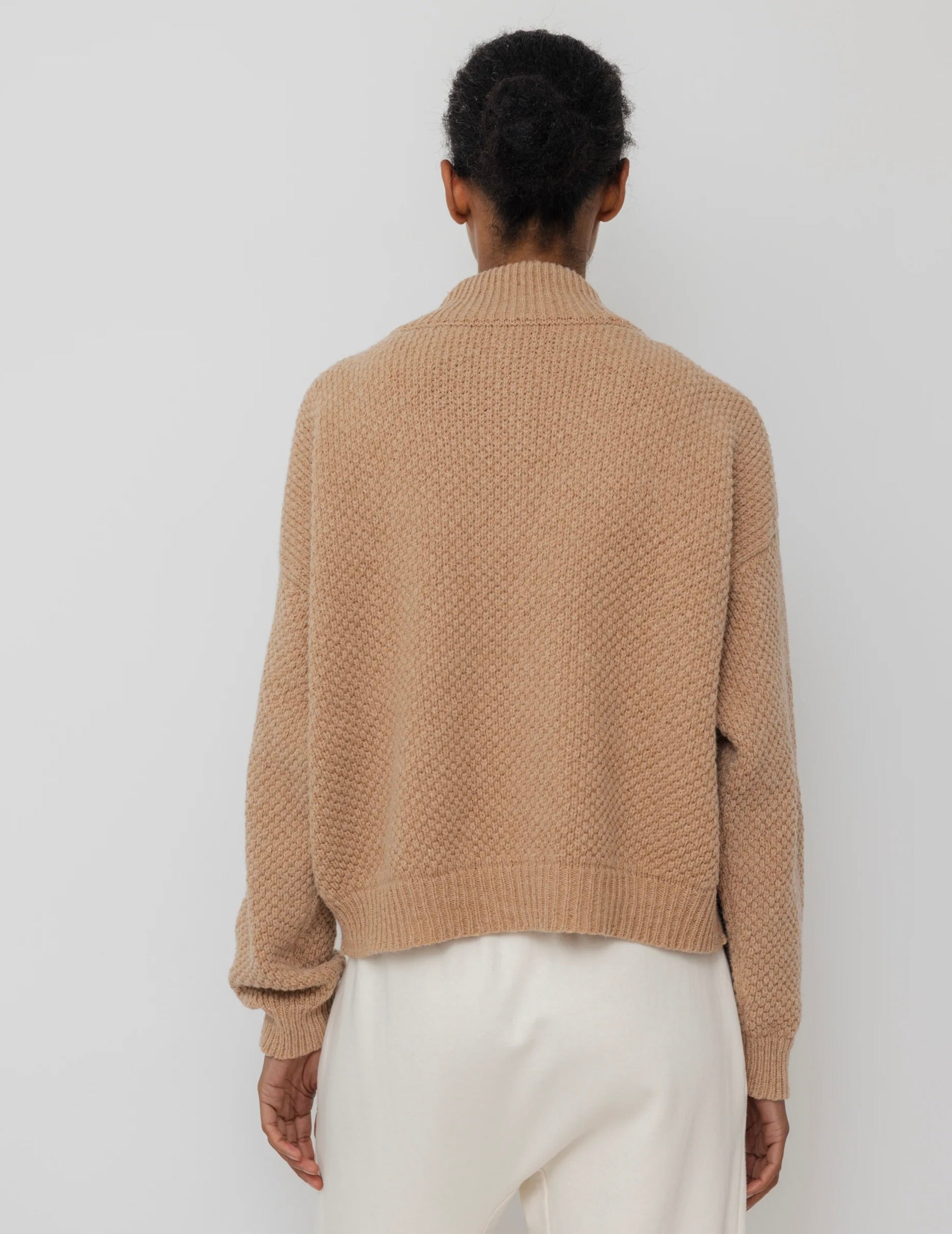 Wol Hide Box Bomber: Muslin