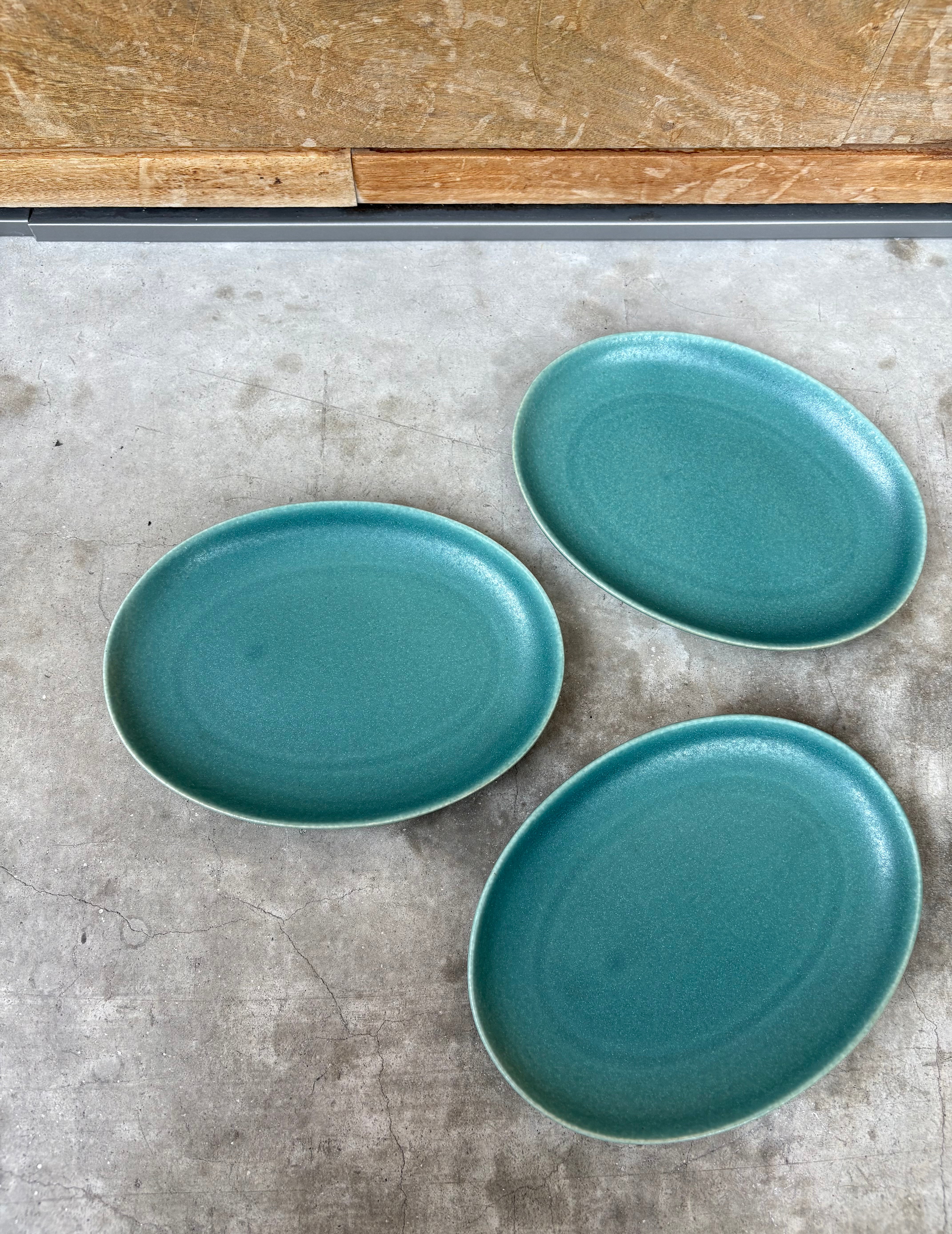 Palette Oval Plate