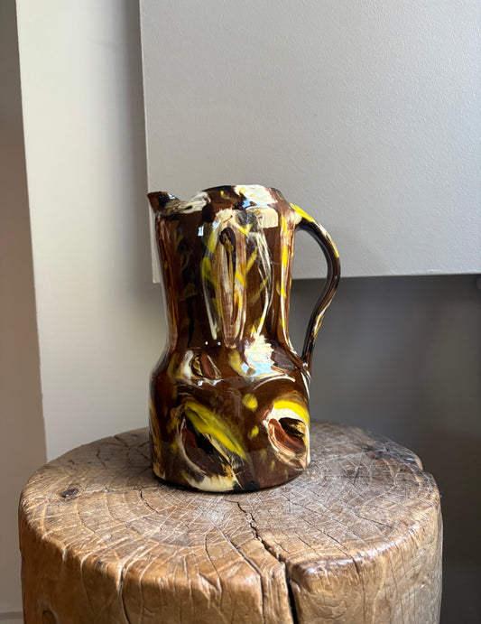 Bustle Jug: 3